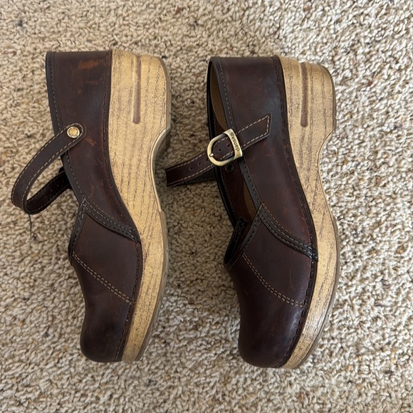 Brown Dansko Marcelle Mary Janes Clogs Straps Buckles size 37 - Picture 3 of 7